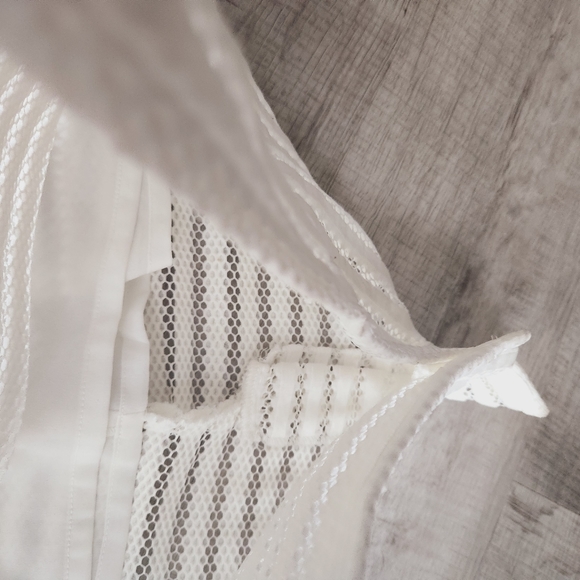 Elliatt Cathedral Striped Mesh Bodycon Peplum Midi Dress Size Medium  / Bridal / - Picture 12 of 13